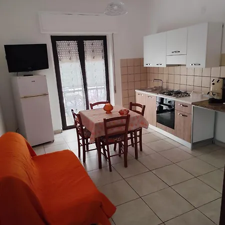 Reggio's House Apartment