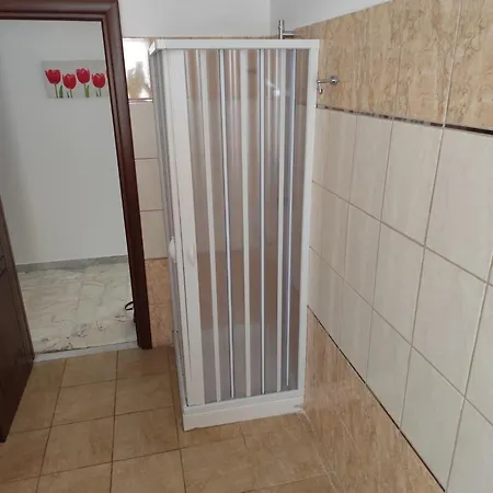 Reggio's House Apartment *